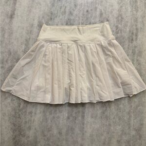 OFFLINE by Aerie White Athleisure Skirt